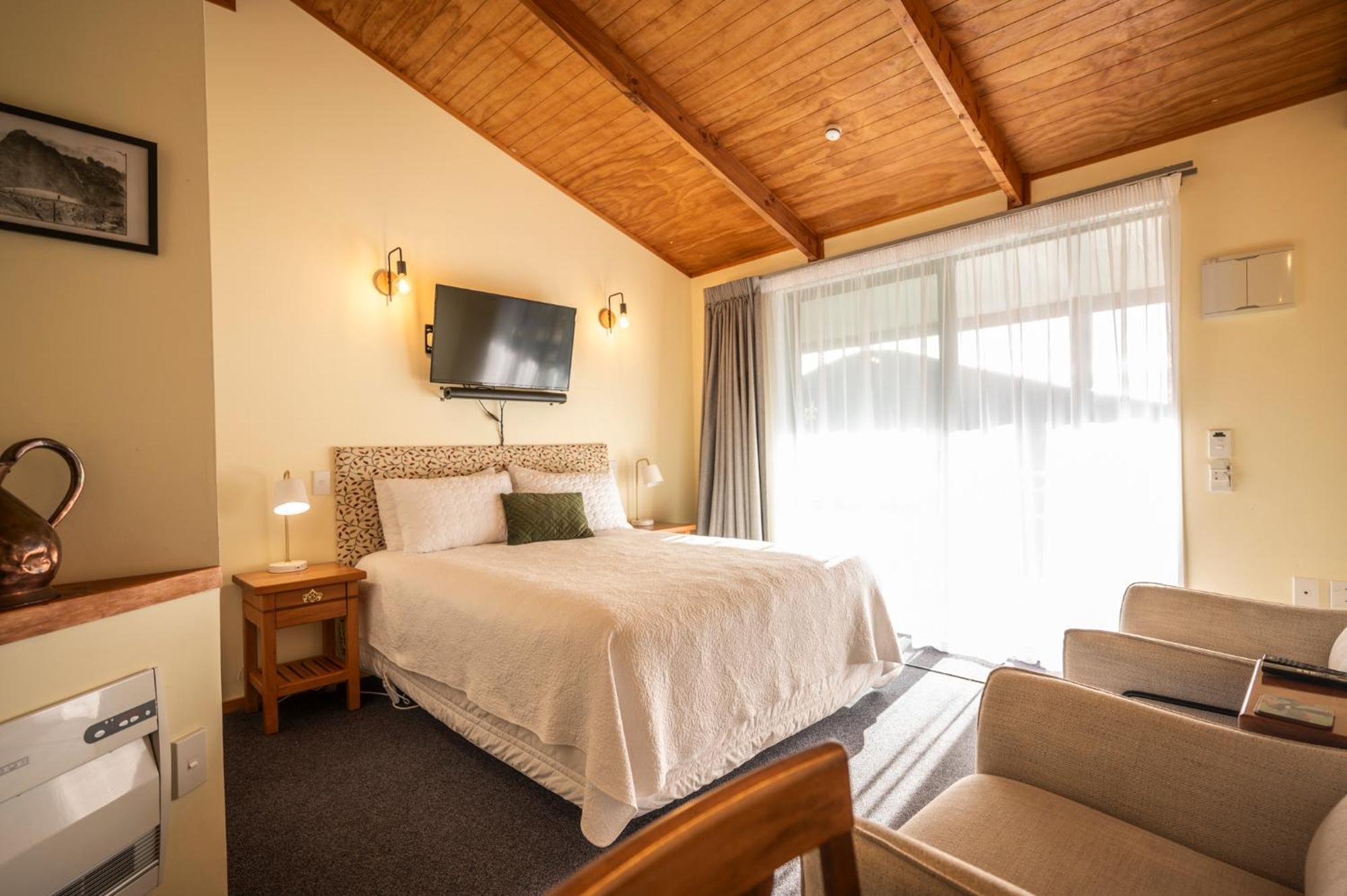 Goldfield Suites Греймут Номер фото