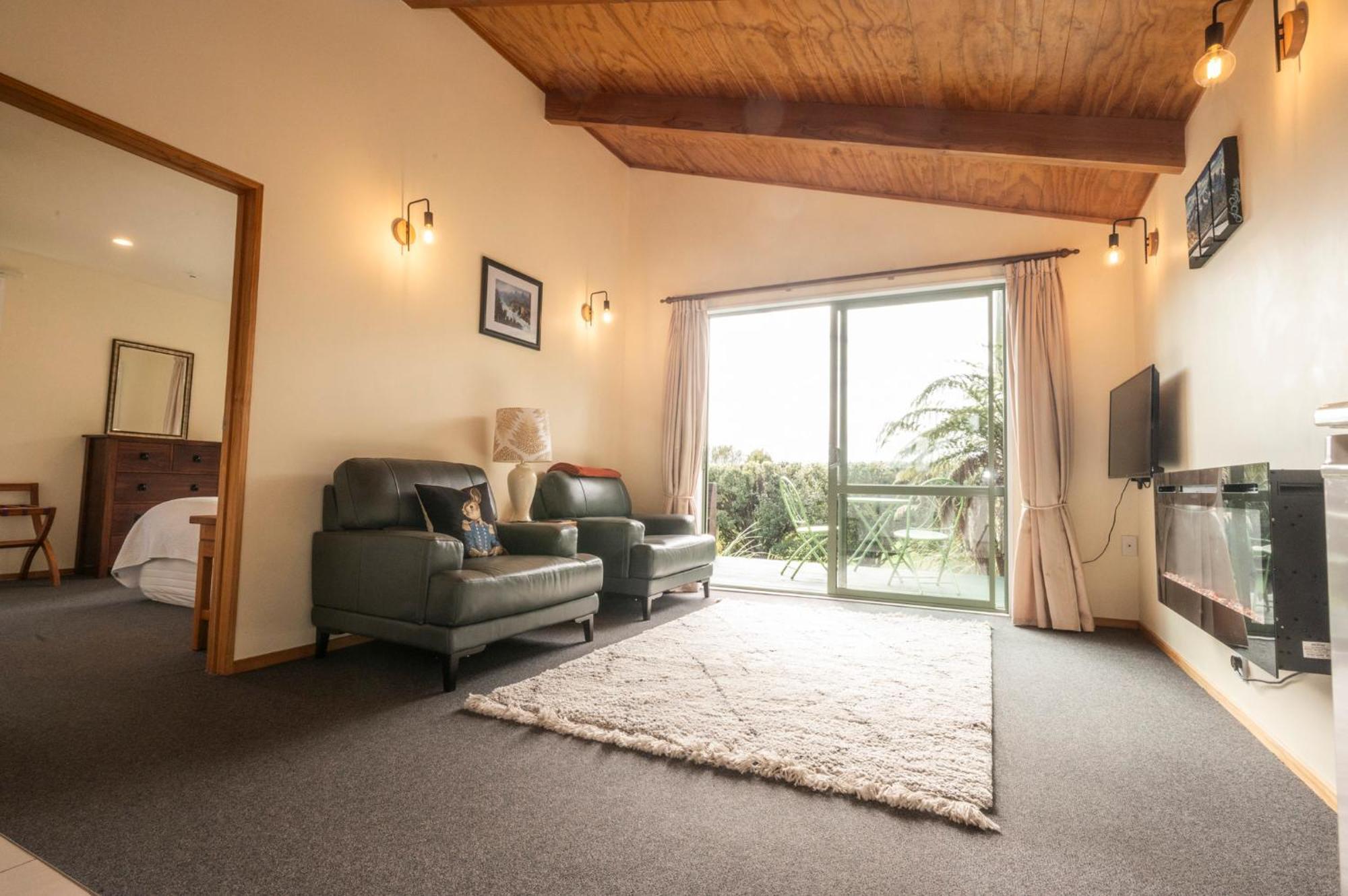 Goldfield Suites Греймут Екстер'єр фото
